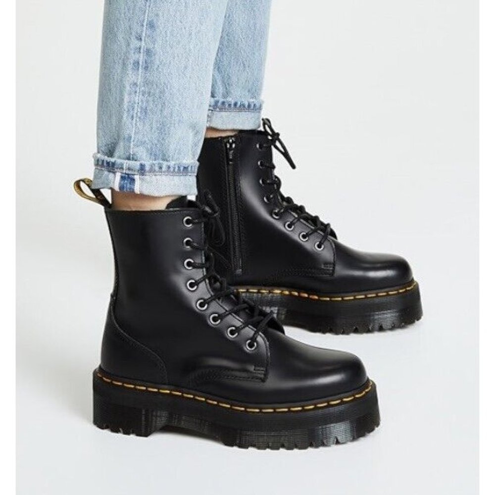 Dr. Martens Jadon 8-Eye Unisex Platform Combat Boot Black Leather US M 6/ W 7